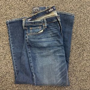 NWT HOLLISTER EPIC FLEX SLIM STRAIGHT JEANS